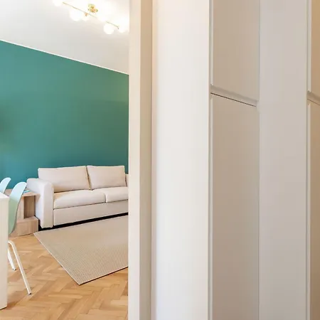 Apartment Vignola Milan