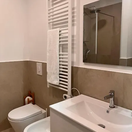 Little Flat In Bande Nere Area * Mediolan