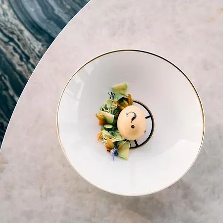 호텔 업타운 팰리스 4*