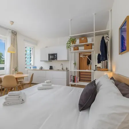 Navigli Nest - Metro & Navigli Nearby Apartmán Milán
