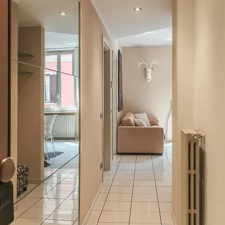 Pontida Nest - New Exclusive - Moscova Apartment Milan