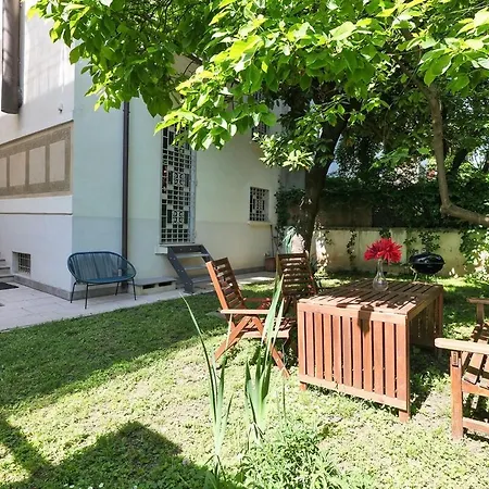 Contempora - Charming Liberty-style With Garden And Parking Near Life Milaan