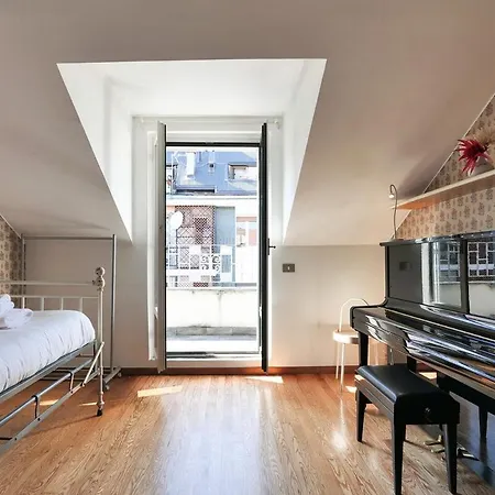 Charming Liberty-style With Garden And Parking Near Life וילה