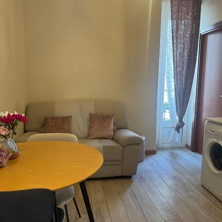 La Regina Delle Locazioni Ai Navigli * Milaan