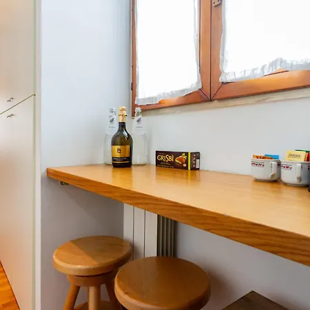 Ingegnoli1 Bright Floor By Hospity