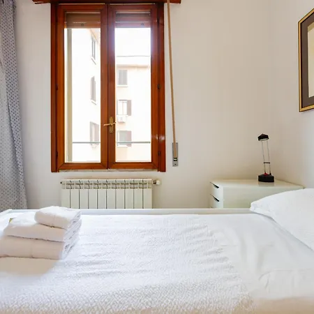 Apartman Ingegnoli1 Bright Floor By Hospity