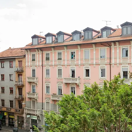 Ingegnoli1 Bright Floor By Hospity Apartman Milánó