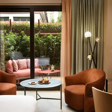 Milan Suite Hotel מלון 4*