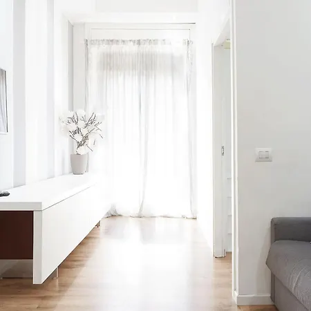 Rio M3 Sondrio E Stazione Apartmán *