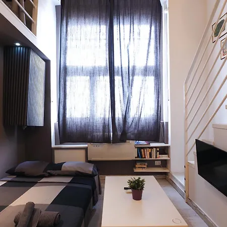 Primopiano - Schiaparelli A Flat Apartment