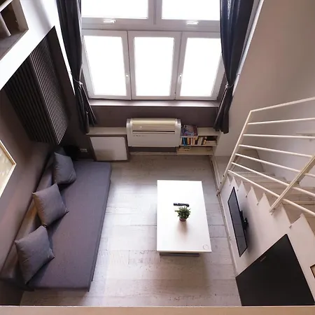 Primopiano - Schiaparelli A Flat *