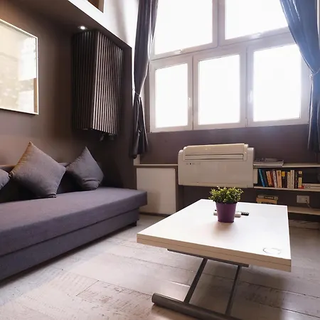 Primopiano - Schiaparelli A Flat *