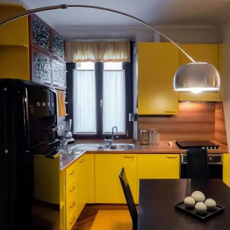 Lägenhet Vfh Stylish Boutique Apartment-city Center