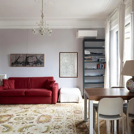 Bright House Center On Subway Lines 1,2 &3 Апартаменты