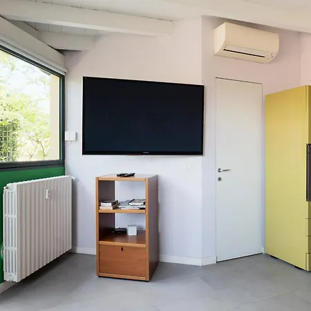 Dream Garden Center On Subway 10 Guest Milán