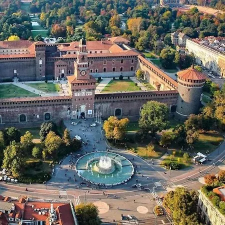 Milanoflats - Lomellina - Box Auto - M4 600m Mediolan