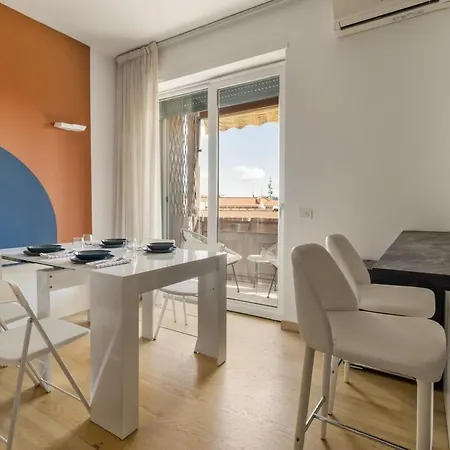 Urban Chic Life Fiera Apartman *