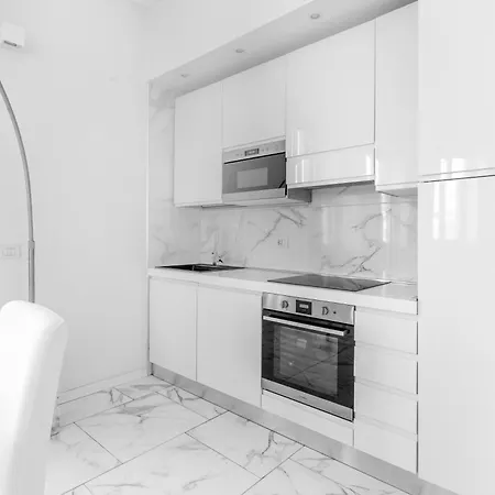 Bre3 -lodi- Elegant & Private Hot Tub - Milano
