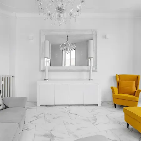 Lägenhet Bre3 -lodi- Elegant & Private Hot Tub - *