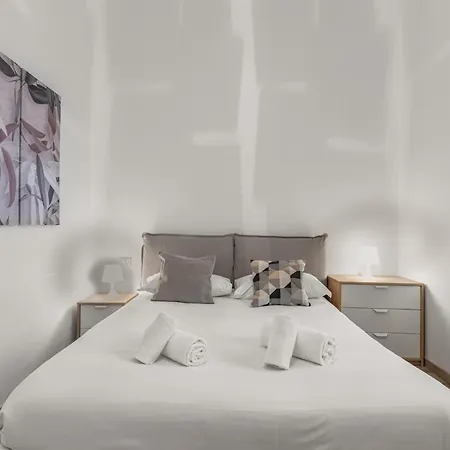 Abbiategrasso M2 - One Bedroom App - Wifi ミラノ