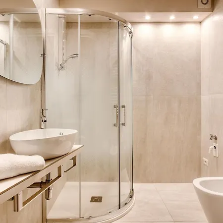 Hostmate - - Imperia - Romolo Iulm شقة