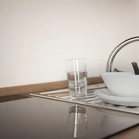 Hostmate - - Imperia - Romolo Iulm Milano