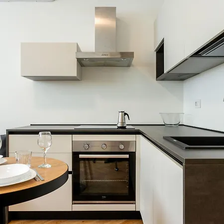 Console Marcello Apartament *