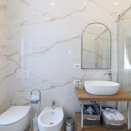 Duomo Luxury Crystal Apartment Milan