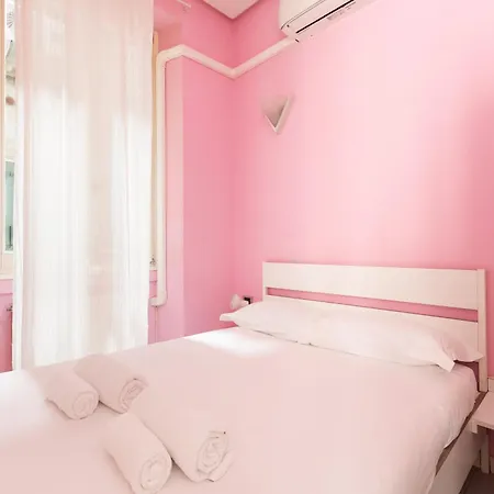 Appartement Guesthost - Isola Cosy Pink *