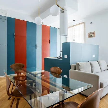 شقة Cozy And Design Close To Rail Station ميلان