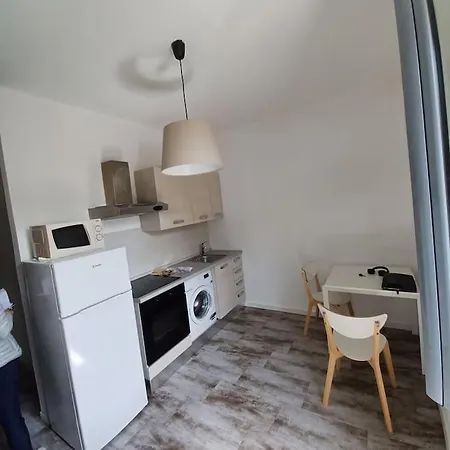 Appartement Milano Ieo, Prada, Universita Bocconi, Duomo, Assago Forum *