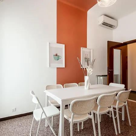 Stayeasy Melloni - 3 Rooms, 2 Baths - Center מילאנו