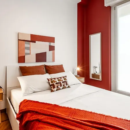 Stayeasy Melloni - 3 Rooms, 2 Baths - Center מילאנו