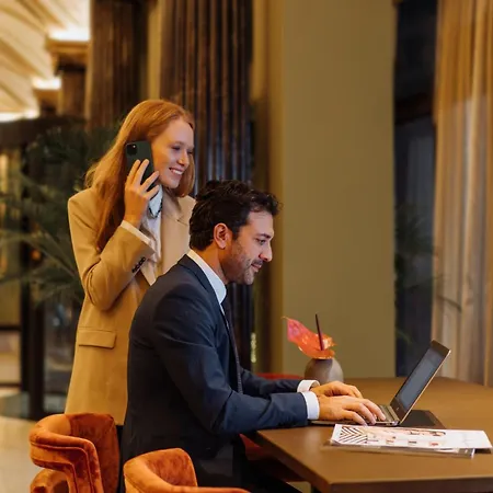 The Westin Palace, 酒店