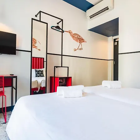 Hostal Yellowsquare
