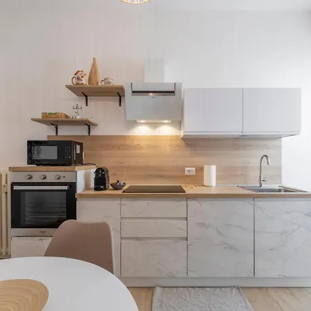 Piero Della Francesca - 7sundays Lejlighed