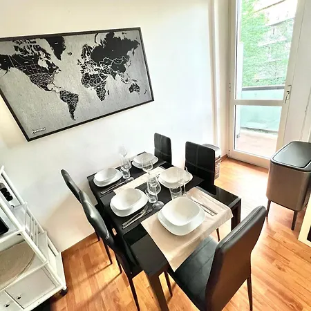 Elegante A 10 Min Dal Duomo Appartement
