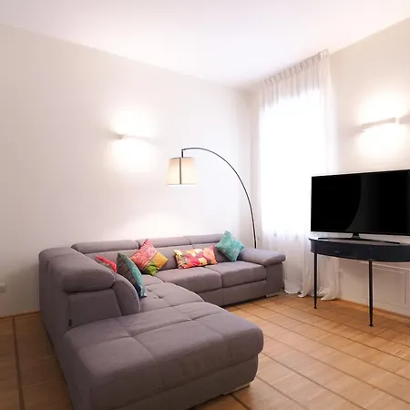 Court House Elegant Apartamento