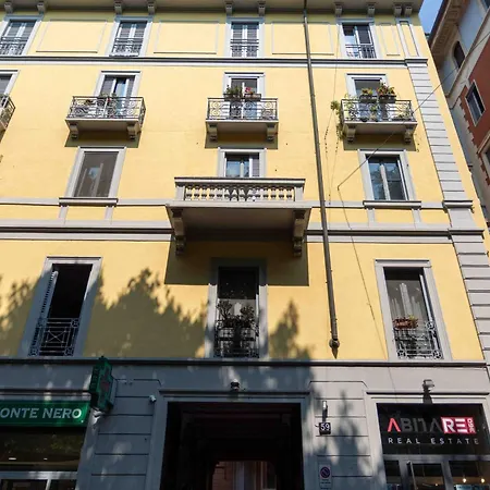 The Rent - Near Porta Romana شقة ميلان