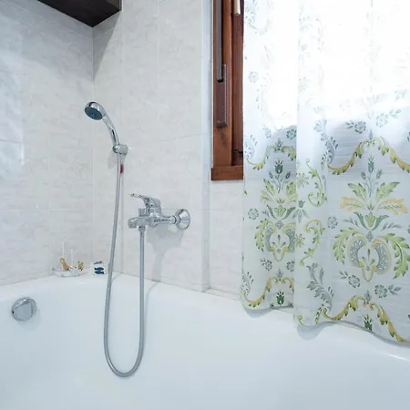 Oxilia Flat - Loreto District Milaan