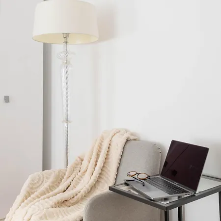 Daire 6 Pop House - Calvairate District A 5 Min Da Metro Porta Romana *