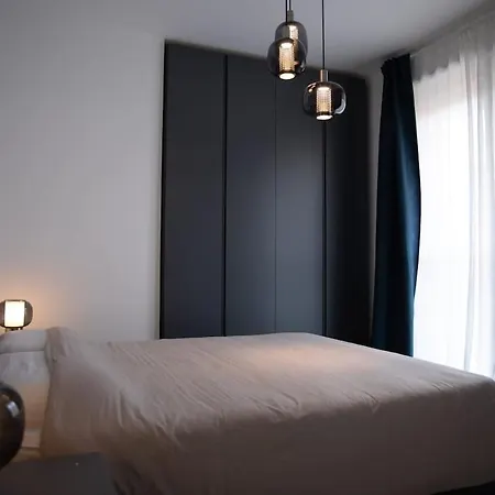 Bovisa - Terrace, Air Conditioner And Free Wi-fi Apartament *