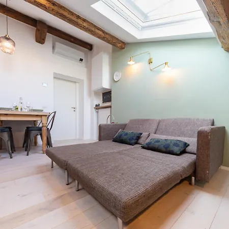 Station - Duomo 15 Min Apartamento Milão