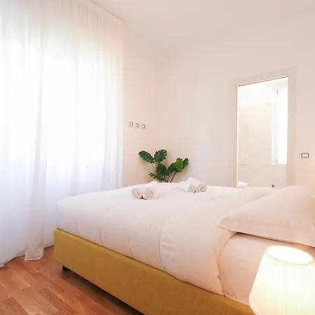 Apartamento Primopiano - Albani B Milão