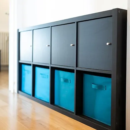 Large With Private Balcony And Workspace Apartmán *