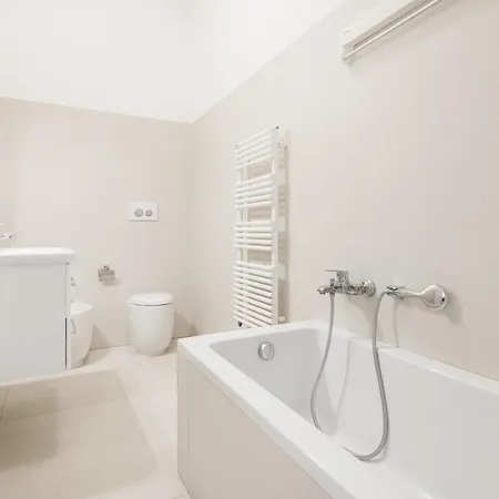 Easylife - - Bacone 6s - Buenos Aires Milan