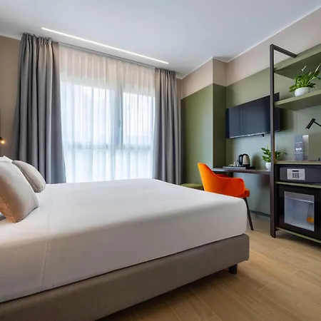 Hotel Ih Watt 13 Milano