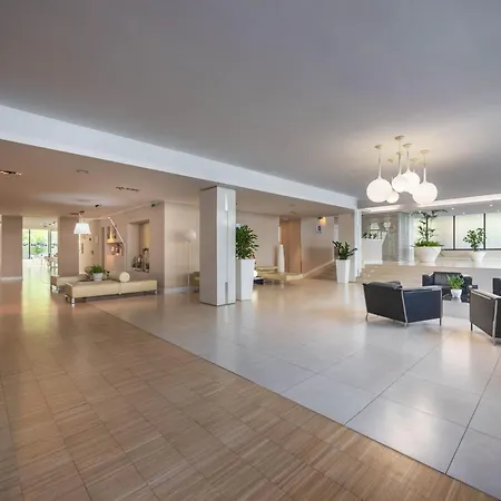 فندق Ih Watt 13 4*