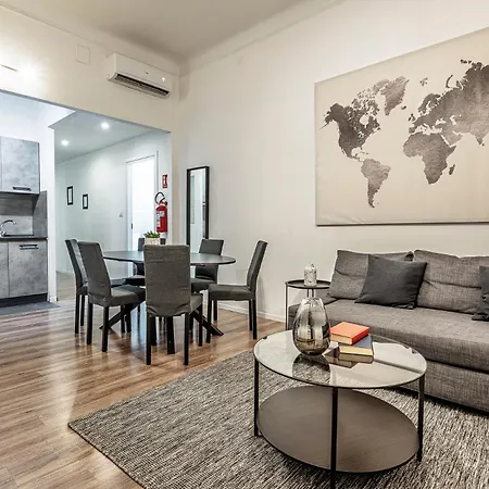 Apartment Luxury 4 Bedrooms Close To Duomo