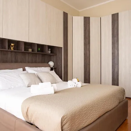 Exclusive In Station - Duomo 5 In Minutes Апартаменты *